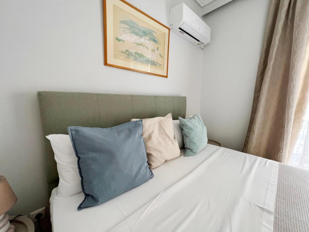 Peaceful By Flisvos Marina By Athenian Homes * Athen